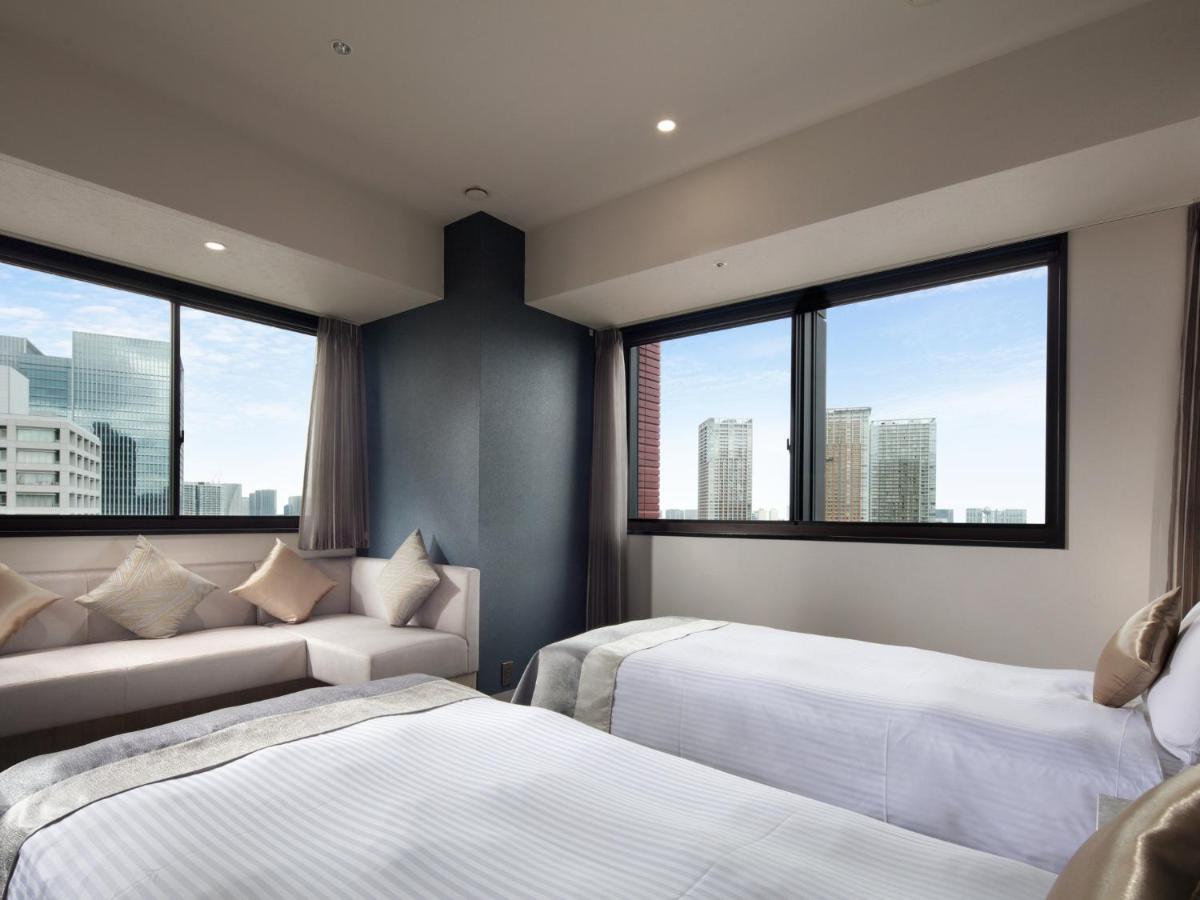 Corner Deluxe Twin Room Non-Smoking Above 14th floor