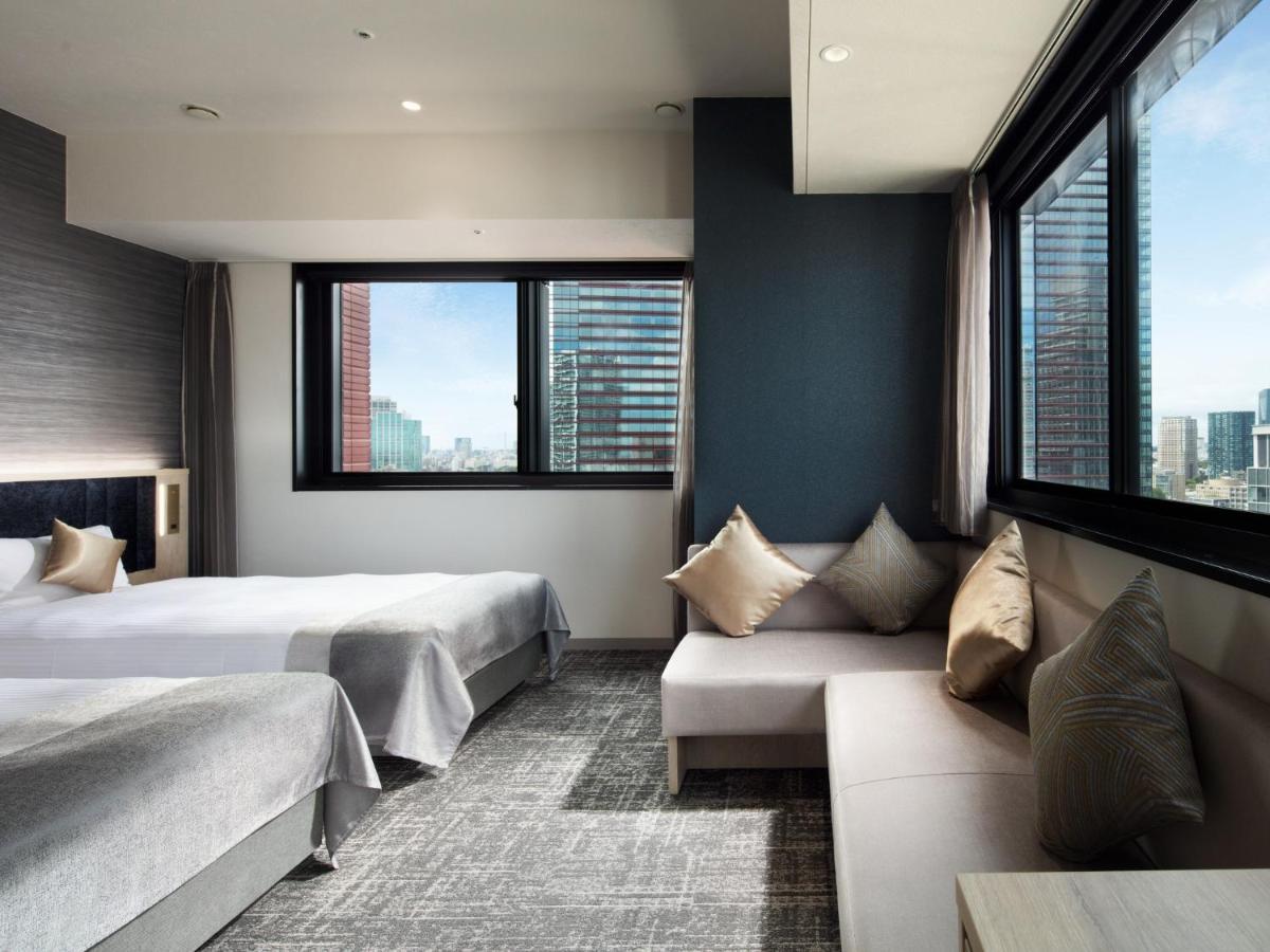 Corner Deluxe Twin RoomUniversal Room Non-Smoking Above 14th floor